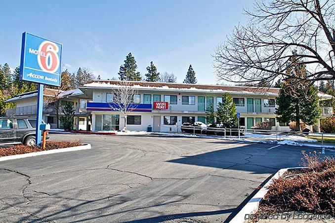 Motel 6 Weed - Mount Shasta Экстерьер фото